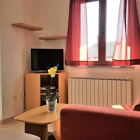 12656b Rovinj